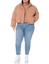 Amazon Essentials Women's Crop Puffer Jacket (Available in Plus Size), Neon Pink, 4X